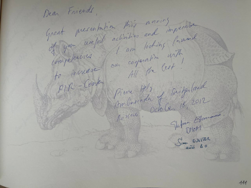 С. Эстерманн и С. Ойгстер, представители Посольства Швейцарии, 18 октября 2012 г.